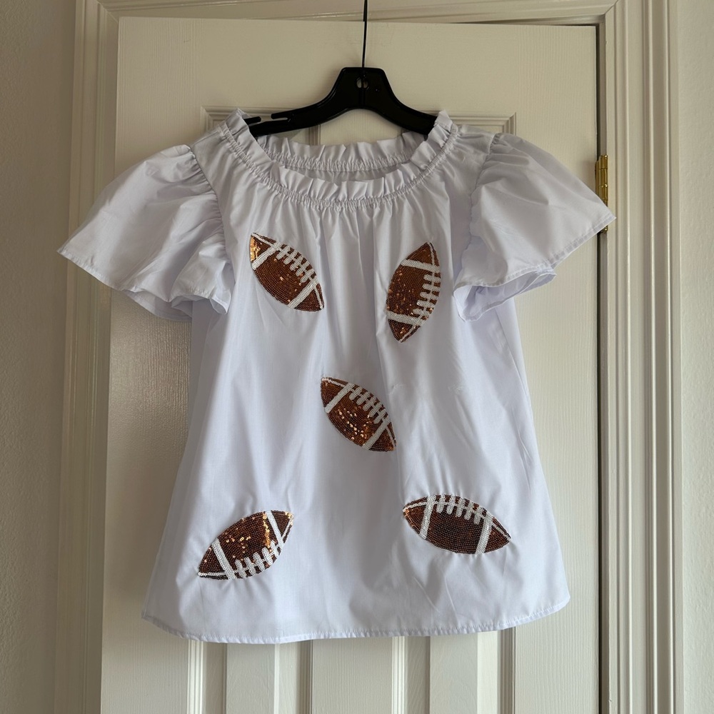Sequin Football Ruffle Sleeve Game Day Top Size Small in perfect condition - Picture 4 of 8